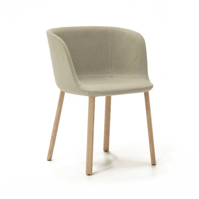 Esse Chair – Quick Ship