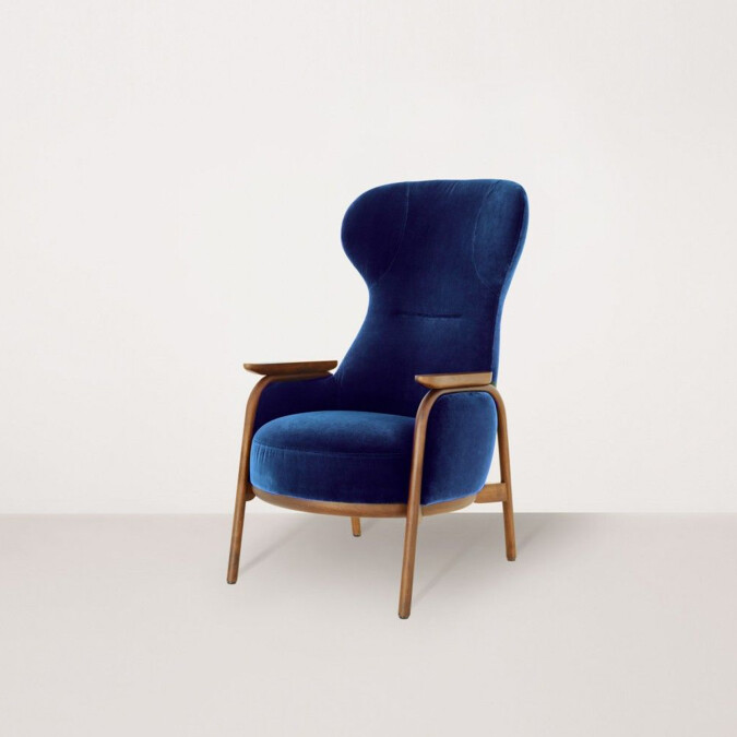VUELTA HIGHBACK ARMCHAIR (Immediate Delivery)