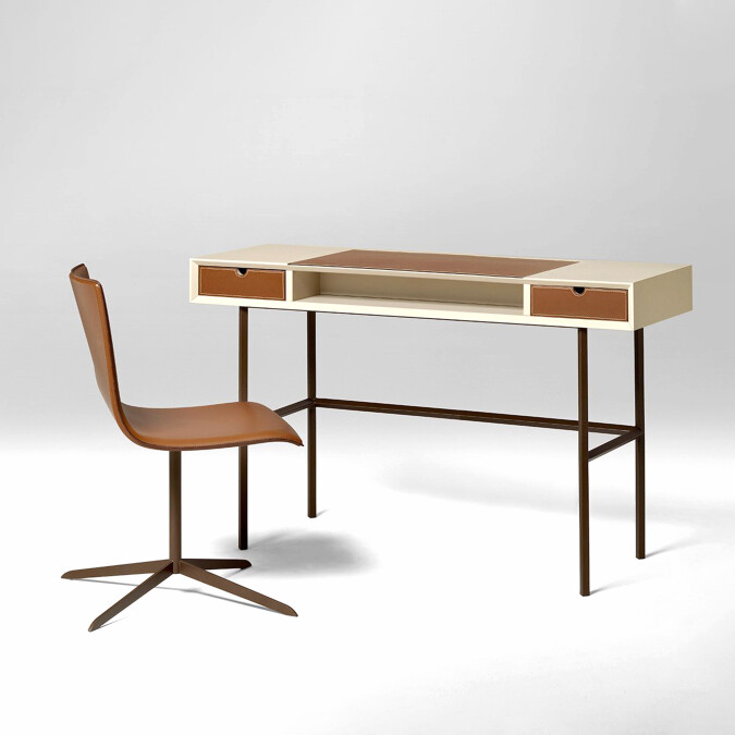 Chapeau desk